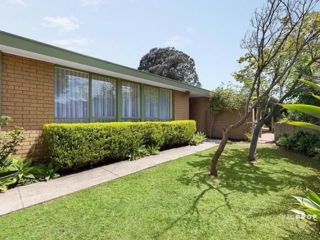 House for sale in Ormond, Victoria