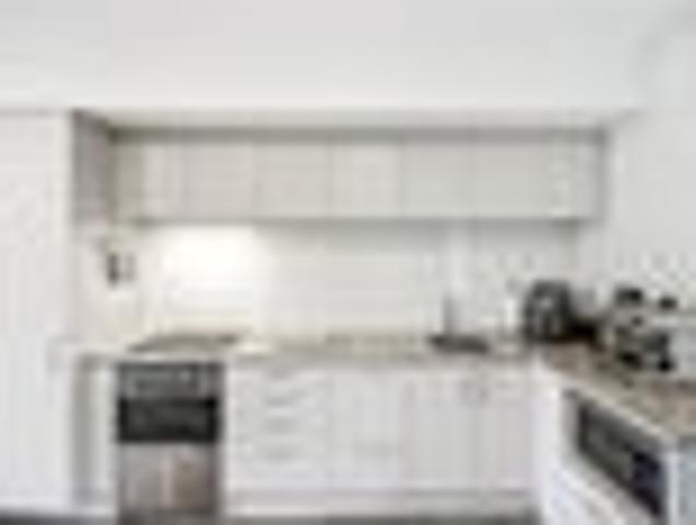 Apartment for sale in Saint Albans, Canterbury