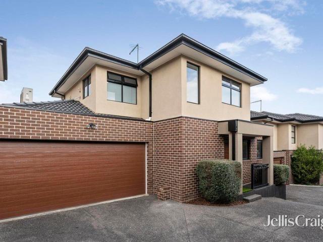 Townhouse for sale in Camerons Creek, Victoria
