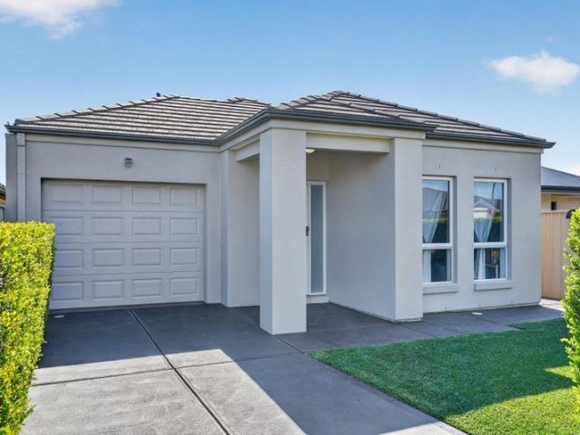 House for sale in Munno Para West, Adelaide