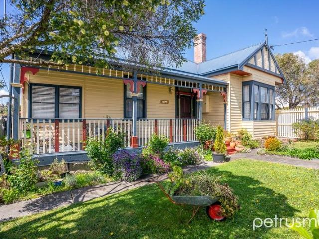 House for sale in Glenorchy, Tasmania