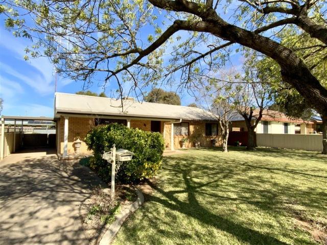 House for sale in Bedgerabong, New South Wales