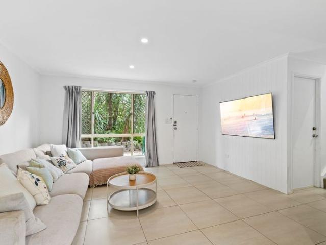 Townhouse for rent in Fernbrook, Queensland