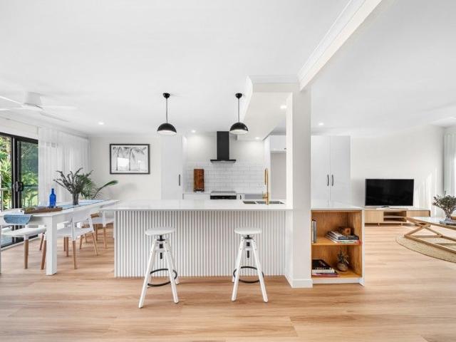 Apartment for sale in Point Arkwright