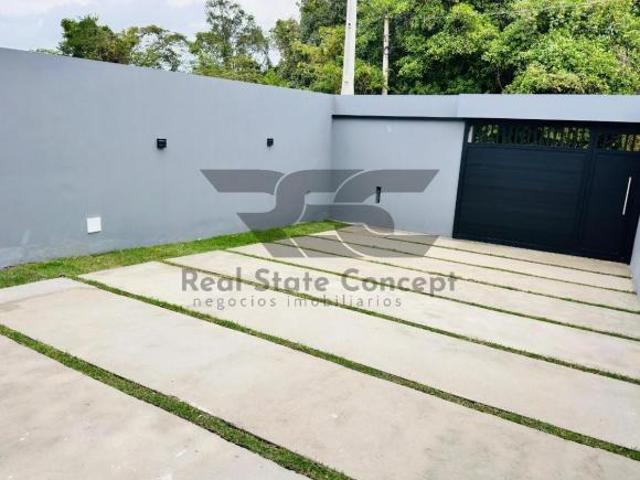 Casa venda em Região Imediata de Caraguatatuba-Ubatuba-São Sebastião, Região Metropolitana do Vale do Paraíba e Litoral Norte