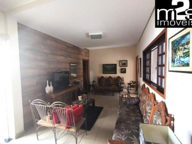 Casa venda em Região Imediata de Guaratinguetá, Região Metropolitana do Vale do Paraíba e Litoral Norte