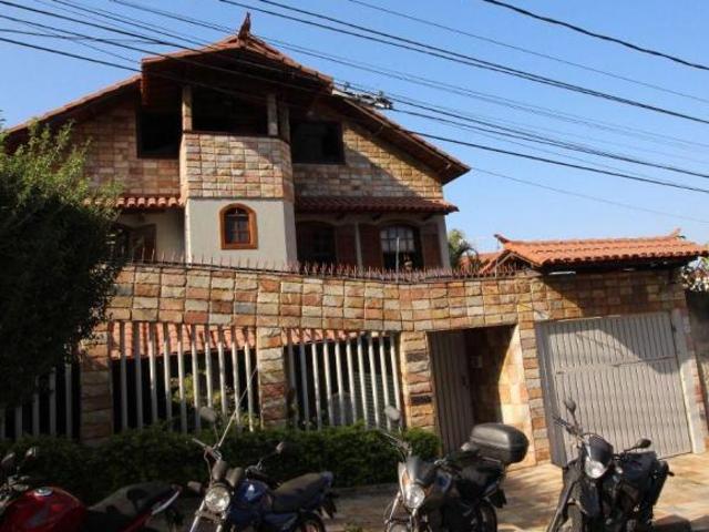 Casa venda em Região Geográfica Imediata de Belo Horizonte, Região Metropolitana de Belo Horizonte