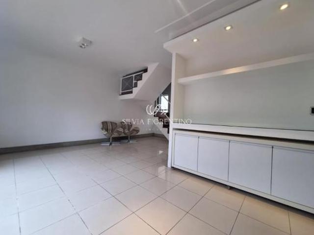 Casa venda em Região Imediata de Taubaté-Pindamonhangaba, Região Metropolitana do Vale do Paraíba e Litoral Norte