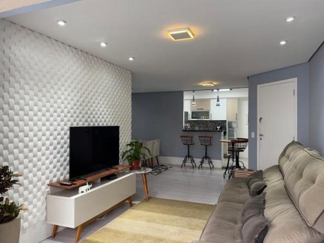 Apartamento venda em Região Imediata de São Paulo, Região Metropolitana de São Paulo