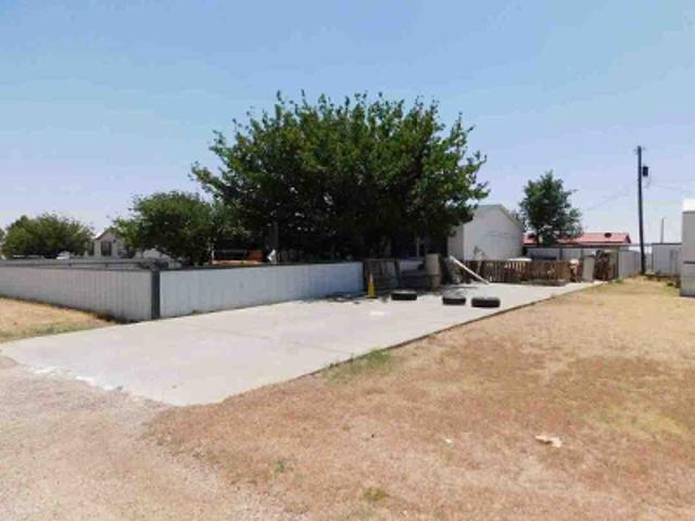 House for sale in New Deal, Texas