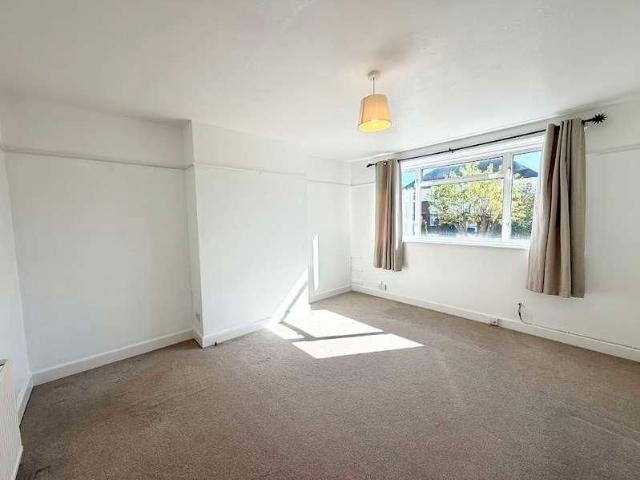 House for rent in Lane, Greater London