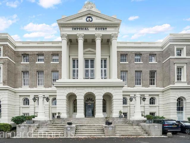 Apartment for rent in Kennington, Greater London