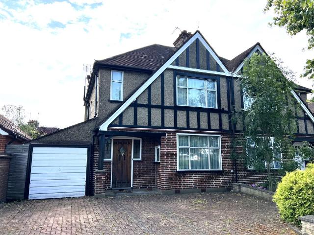 House for rent in Lane, Greater London