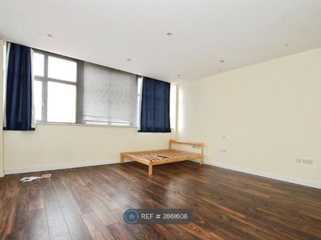 Studio for rent in Lane, Greater London