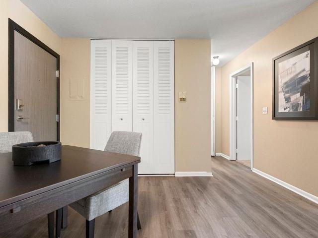 Apartment for rent in Hennepin, Minnesota
