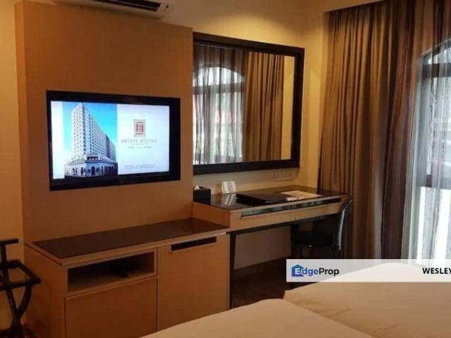 Condominium for sale in Malaka