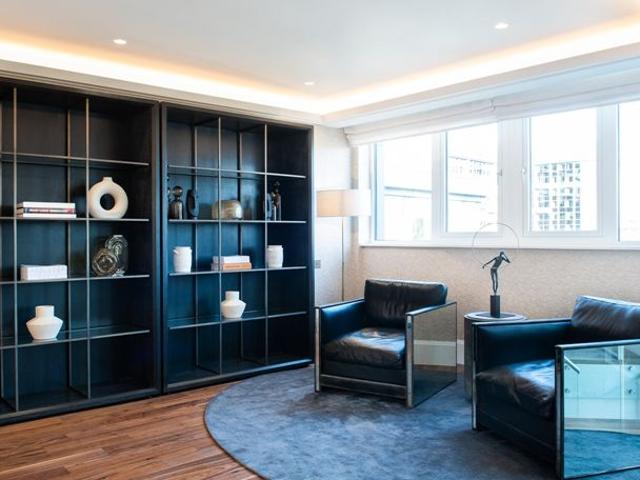 Apartment for rent in South Kensington, Greater London