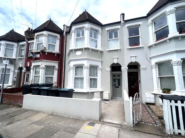 Apartment for rent in Muswell Hill, Greater London