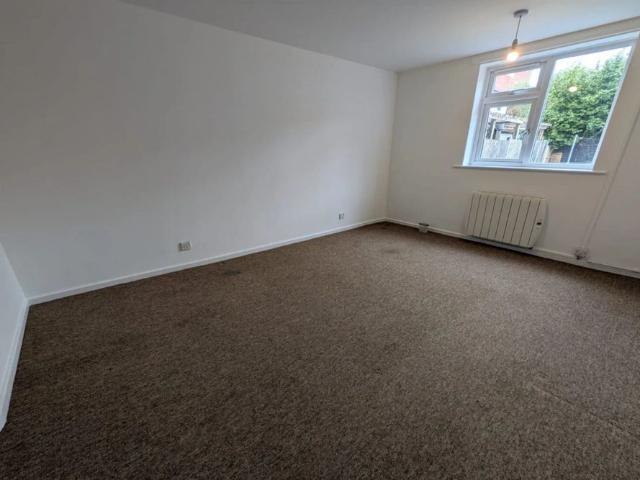 Apartment for rent in Attenborough, East Midlands