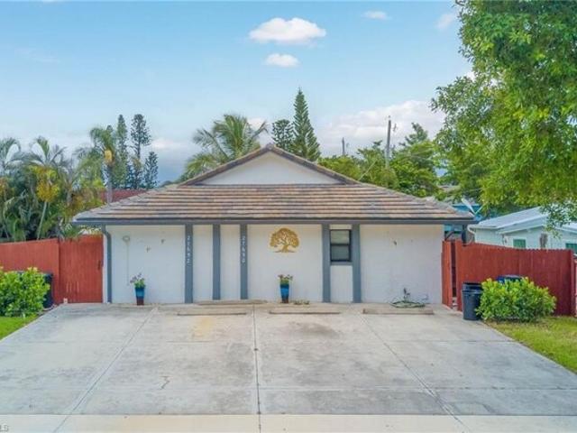 House for sale in Bonita Springs