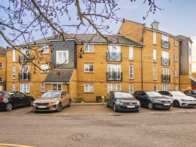 Apartment for rent in Pouchen End, Hertfordshire