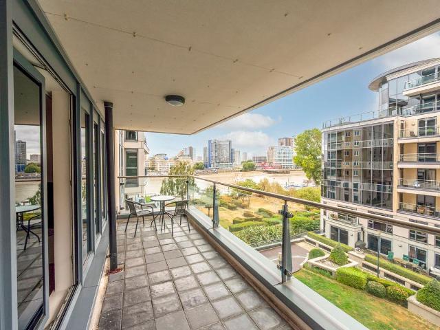 Apartment for rent in Imperial Wharf, Greater London