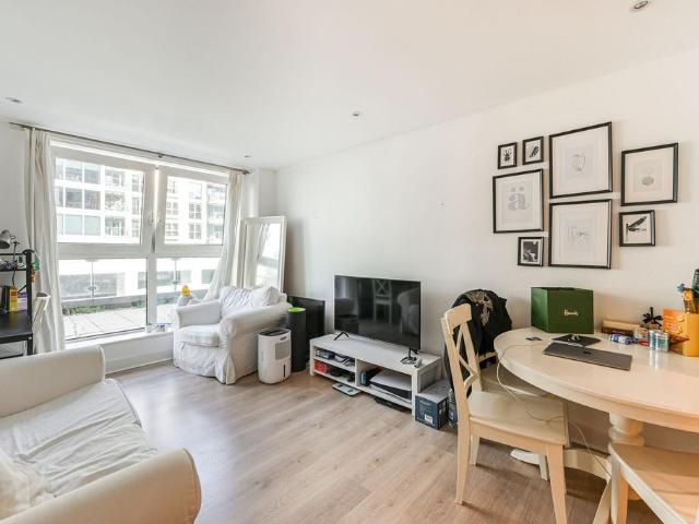 House for rent in Sands End, Greater London