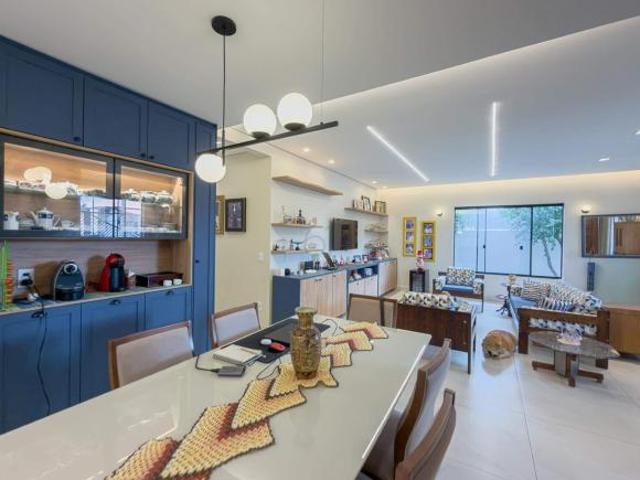 Casa venda em Candangolândia, Região Geográfica Intermediária do Distrito Federal