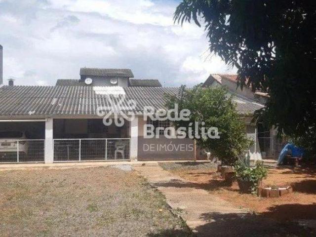 Casa venda em Região Geográfica Imediata do Distrito Federal, Região Integrada de Desenvolvimento do Distrito Federal e Entorno
