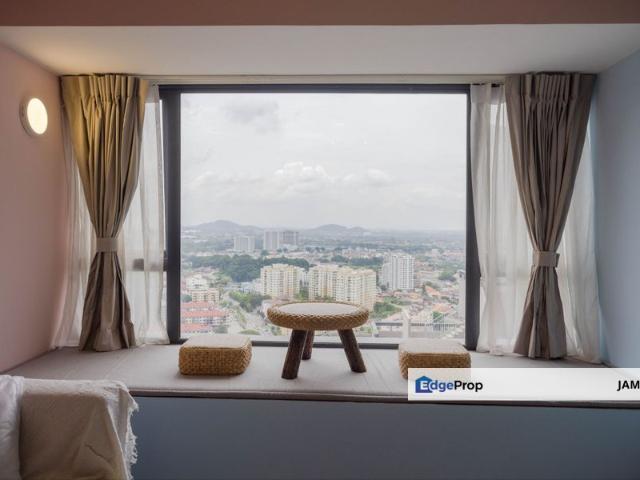 Condominium for sale in Malaka