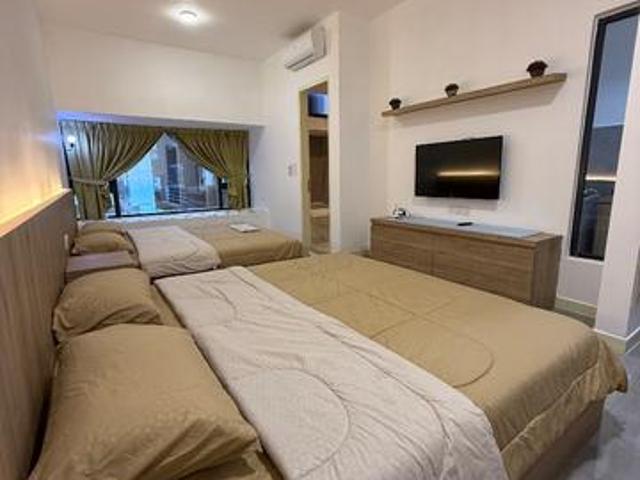 Serviced Residence for sale in Malaka