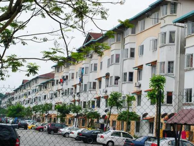 Apartment for sale in Petaling, Damansara Damai