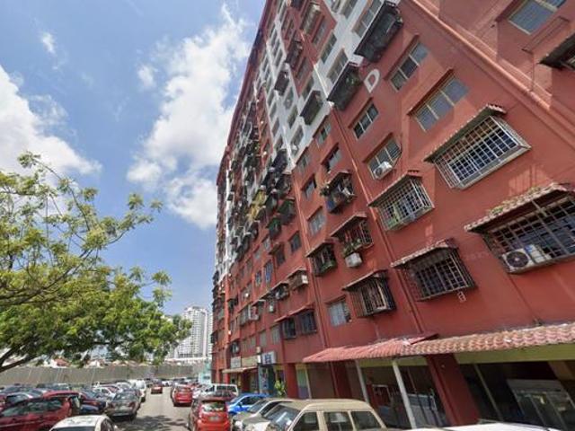 Apartment for sale in Petaling, Damansara Damai