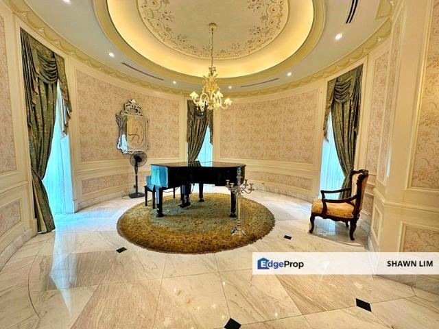 House for sale in Country Heights Damansara, Kuala Lumpur