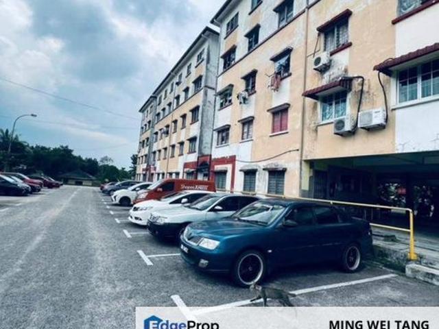 Flat for sale in Country Heights Damansara, Kuala Lumpur