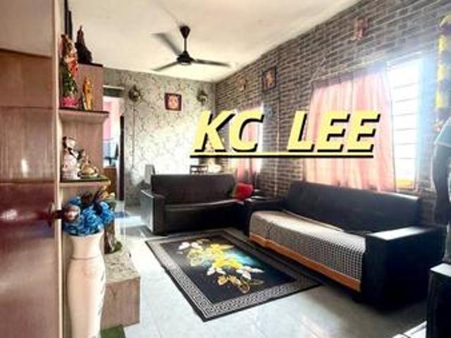 Flat for sale in Wellesley, Penang
