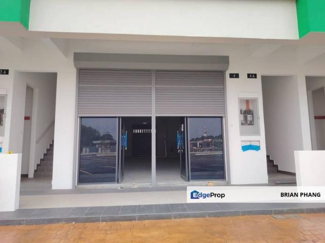 Shop for rent in Alam Impian, Selangor