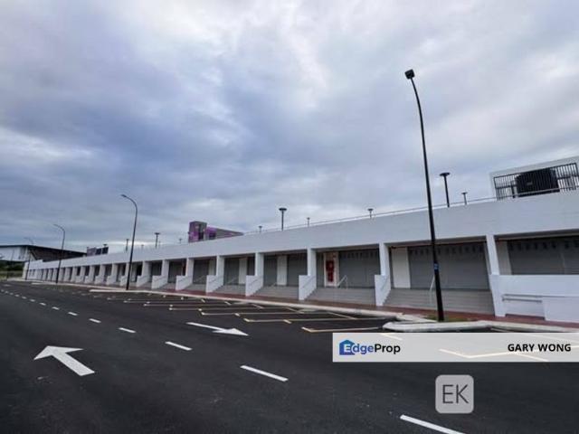 Shop for rent in Alam Impian, Selangor