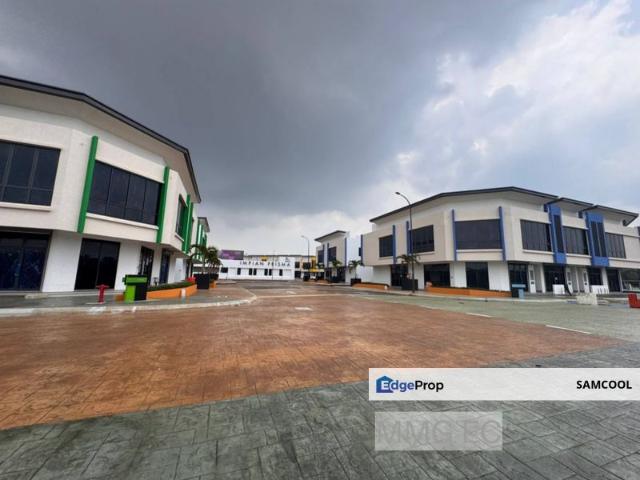 Shop for rent in Alam Impian, Selangor