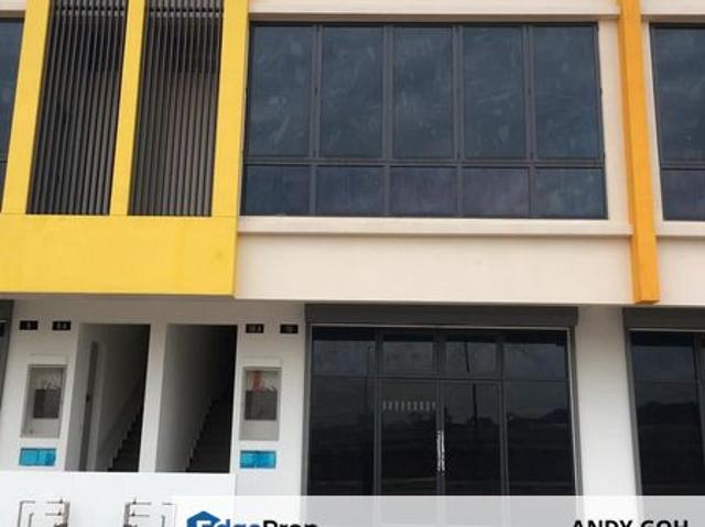Shop for rent in Alam Impian, Selangor
