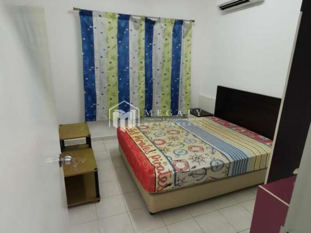 Apartment for rent in Kampung Senibong, Johor Bahru