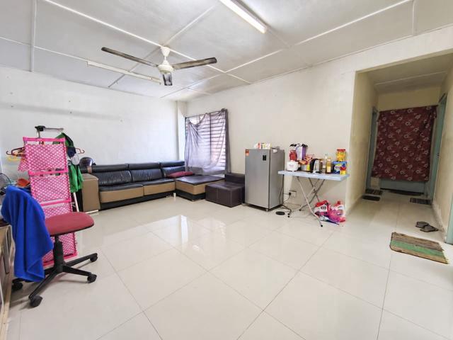 Flat for sale in Bukit Ledang, Johor