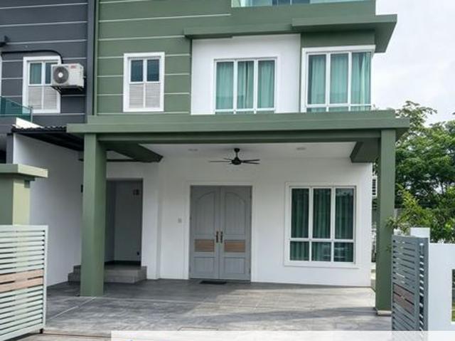 House for sale in Seksyen 35, Shah Alam