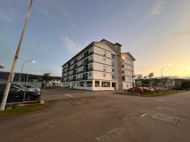 Apartment for sale in Kajang, Langat