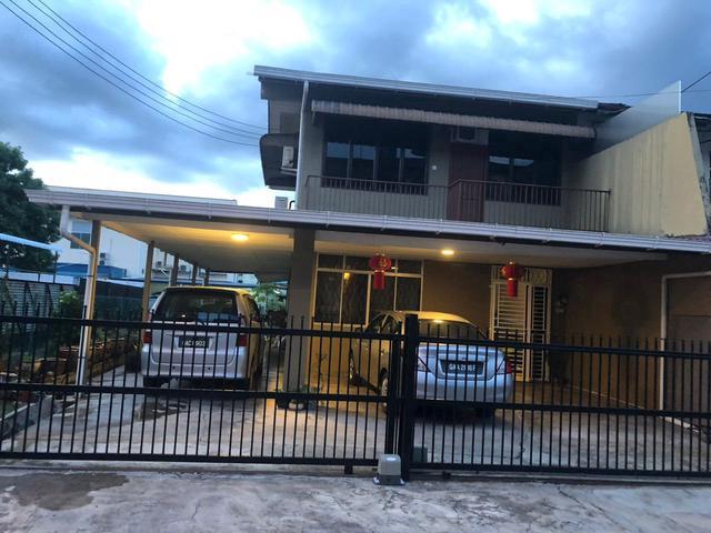 Terraced House for sale in Kuching