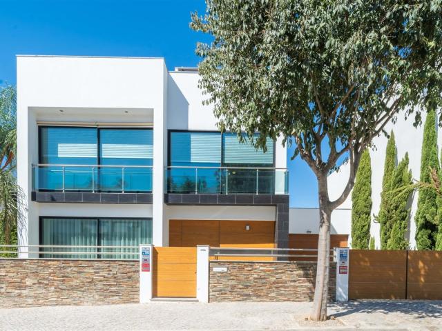 Vivenda venda em Ponte de Quelfes, Olhão