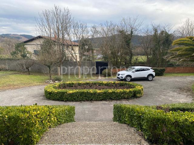 Casa en venta en Larrabetzu, Guipúzcoa
