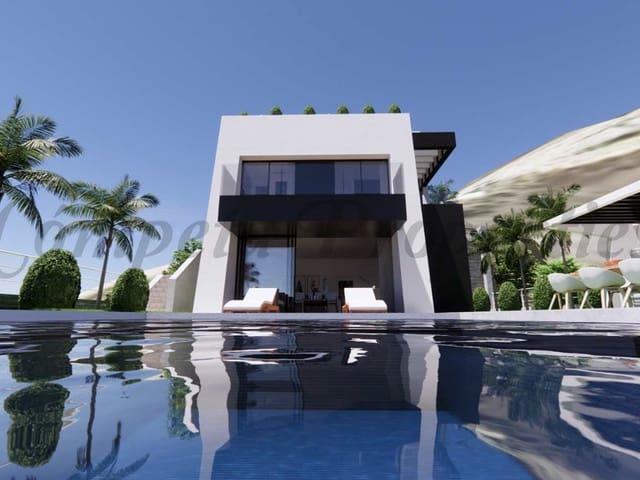 Casa en venta en Torre de Benagalbón, La Axarquía