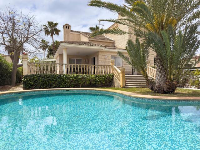 Casa en venta en Barri Port / Centro, la Marina Alta