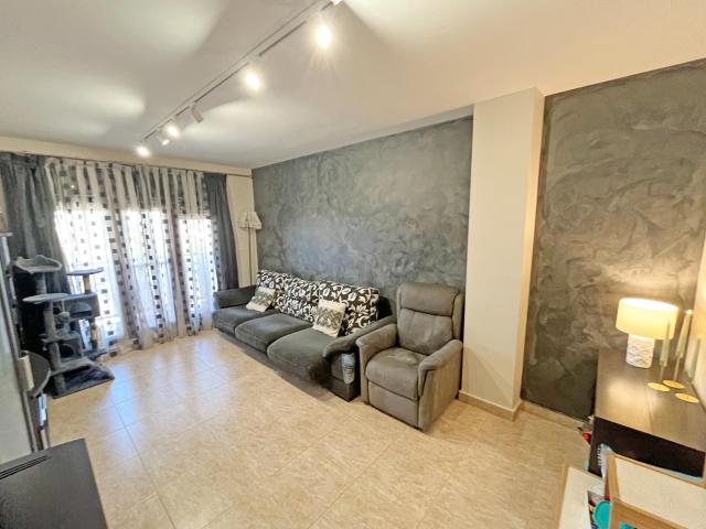 Dúplex en venta en La Cruz, el Vinalopó Mitjà / El Vinalopó Medio